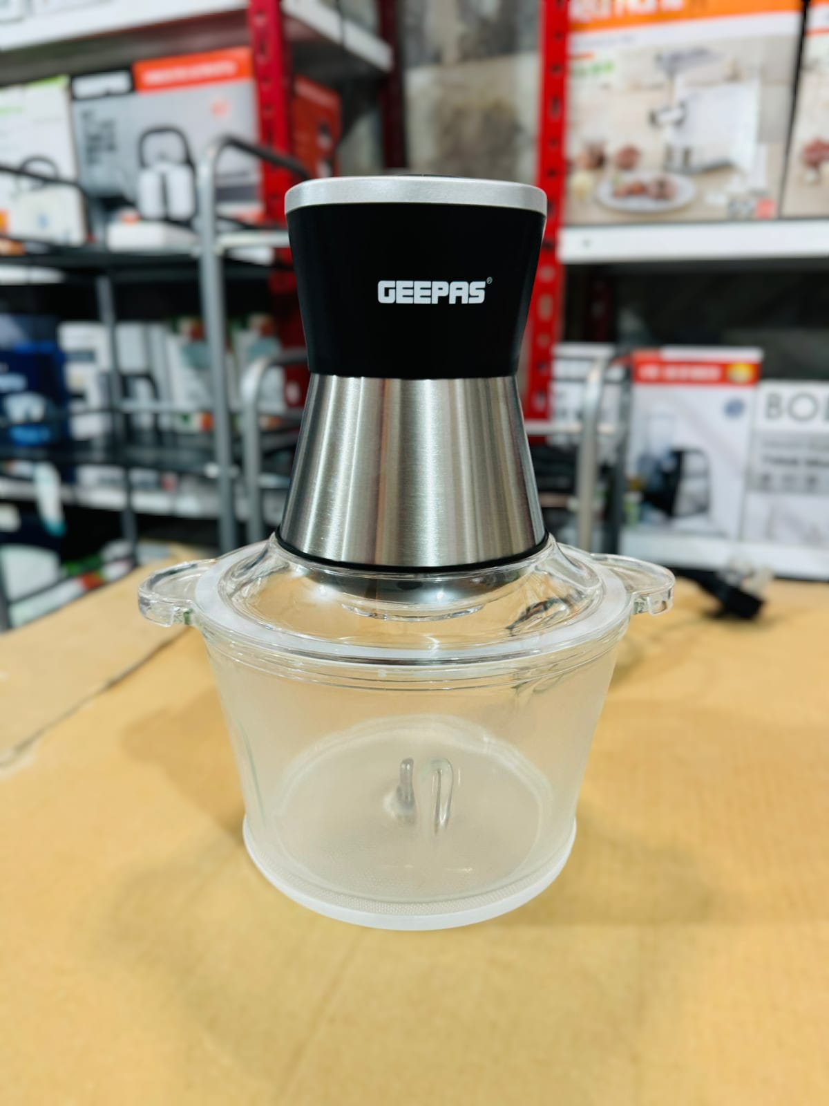 Geepas 2L Chopper with Garlic Peeler 500W-42021