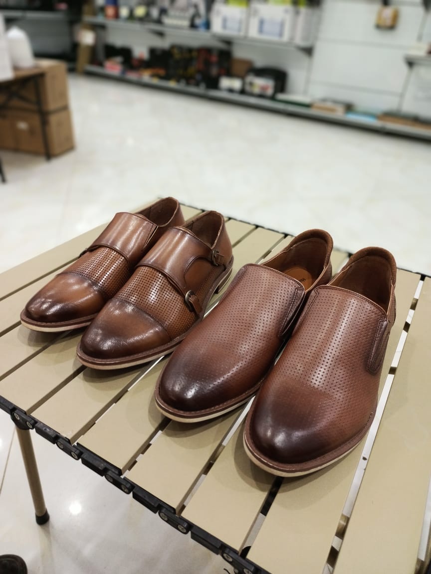 Hush Puppies Leather Shoes